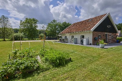 028 The Green Wellness Cabin