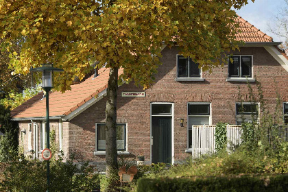 014 10 persoons boerderij met een bubbelbad in Hardenberg