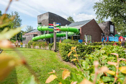 027 14 persoons groepsaccommodatie met sauna en bubbelbad in Hardenberg