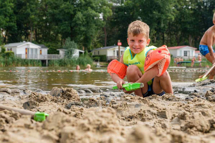 028 14 persoons groepsaccommodatie met sauna en bubbelbad in Hardenberg