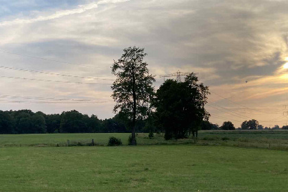 015 Landelijk 5 persoons vakantiehuis gelegen nabij de Regge in Hellendoorn