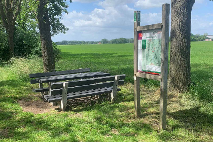 009 Comfortabel 4 pers. vakantiehuis omgeven door Twents Landschap in Hengevelde, Overijssel