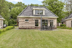 Modern 8 persoons vakantiehuis op Bungalowpark Hoge Hexel