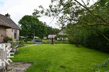 007 6 persoons vakantiehuis met omheinde tuin aan het water in Kalenberg