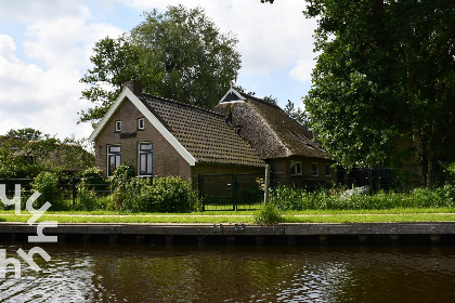 017 6 persoons vakantiehuis met omheinde tuin aan het water in Kalenberg