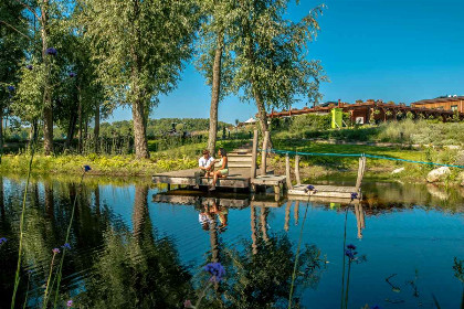 036 Een 10 persoons villa in de natuur rond park De IJssel Eilanden!