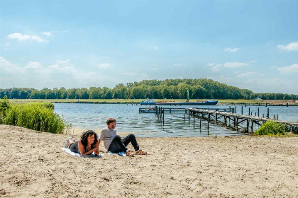 014 Een 4 persoons chalet omringt door Overijsselse natuur