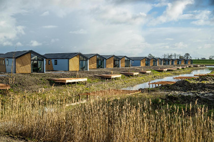 012 Gezellig 4 persoons chalet met gratis WiFi op het park De IJssel Eilanden