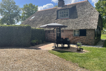 014 Rustig gelegen 2 persoons vakantiehuis aan de Lemelerberg, midden in het Sallandse groen