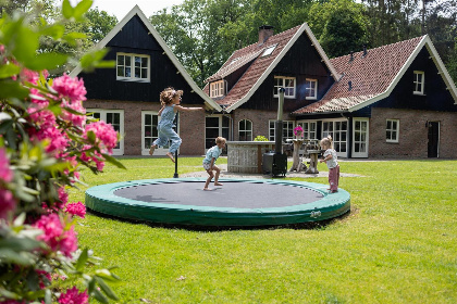 001 Landhuis voor 20 personen op Landgoed 't Borghuis in Twente