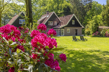 013 Landhuis voor 20 personen op Landgoed 't Borghuis in Twente