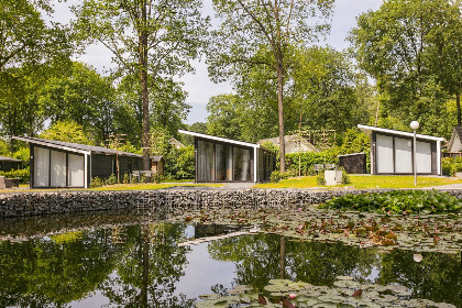 016 Bos Lodge   4 personen