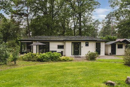 001 De Eekhoorn   4 personen