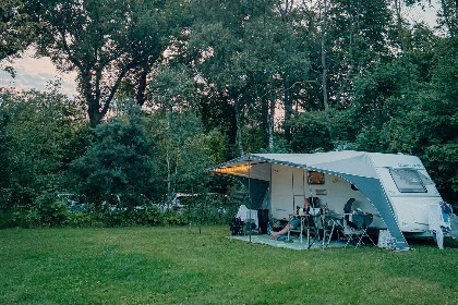 002 Comfort kampeerplaats