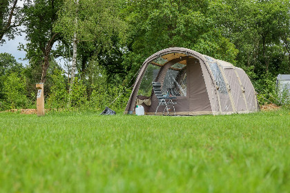 004 Comfort kampeerplaats