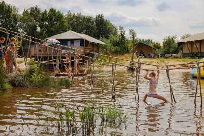 011 Gezellige 6 persoons vrijstaand vakantiehuis in Overijssel, nabij het bos