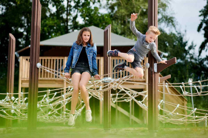 028 Gezellige 6 persoons vrijstaand vakantiehuis in Overijssel, nabij het bos