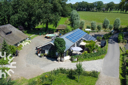 015 Sfeervol 4 persoons appartement met een hottub in de tuin in Nieuw Heeten