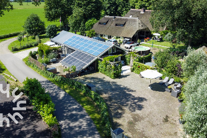 012 Sfeervol appartement voor 2 volw. en 2 kids met een hottub in de tuin in Nieuw Heeten