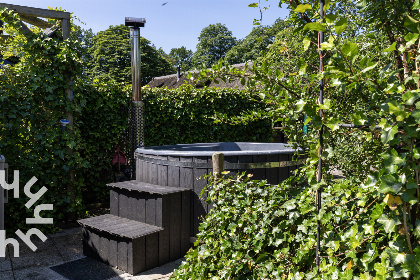 030 Sfeervol appartement voor 2 volw. en 2 kids met een hottub in de tuin in Nieuw Heeten