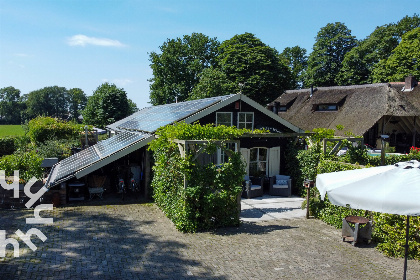 031 Sfeervol appartement voor 2 volw. en 2 kids met een hottub in de tuin in Nieuw Heeten