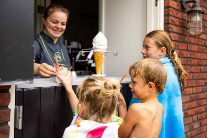 023 Fraai gelegen 6 persoons vakantiehuis nabij Ootmarsum