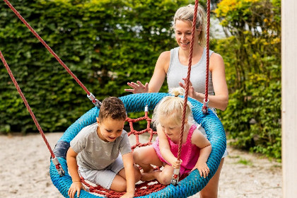 008 Ruim zes persoons vakantiehuis op Vakantiepark De Witte Berg