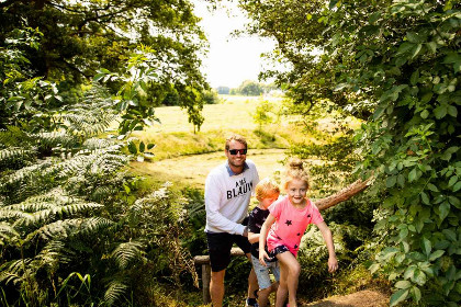 033 Ruim zes persoons vakantiehuis op Vakantiepark De Witte Berg