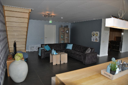 004 28P\ groepsaccommodatie\ met\ hottub\ en\ recreatieruimte