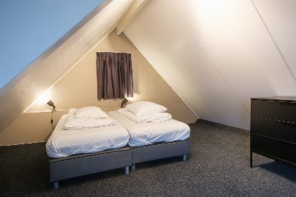 014 Familiehuis Rheeze met Jacuzzi | 10 personen