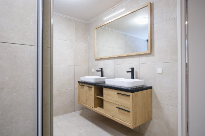 016 Familiehuis Rheeze met Jacuzzi
