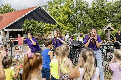 007 Kampeerplaats met prive sanitair de luxe