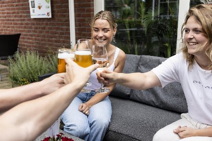 011 Kampeerplaats met prive sanitair de luxe