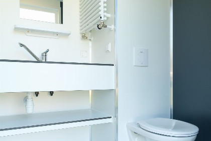 004 Kampeerplaats met prive sanitair