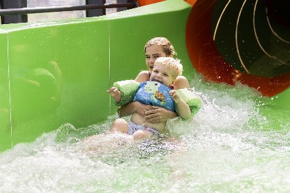 009 Strandchalet met hottub 4 personen