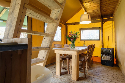 004 Verandalodge