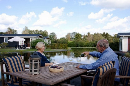 015 Comfortabel 4 persoons chalet op Vakantiepark Holte in Rijssen