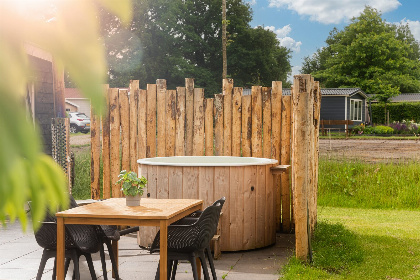 009 Lodge met hottub | 4 personen