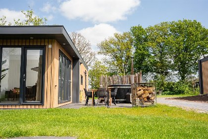 001 Oak Lodge met hottub