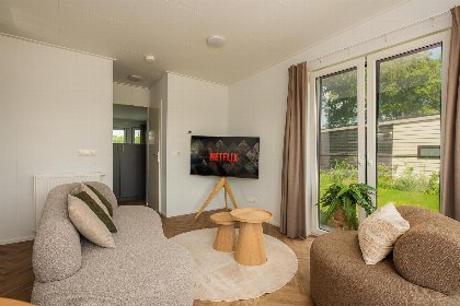 010 Panorama Wellnesslodge | jacuzzi, sauna en sunshower | 2 pers