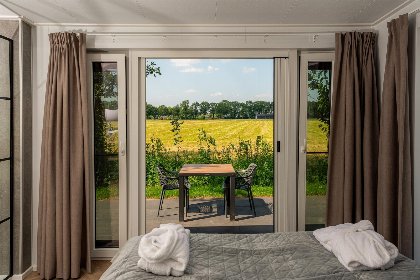 014 Panorama Wellnesslodge | jacuzzi, sauna en sunshower | 2 pers