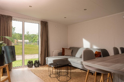 002 Tiny Cabin met Hottub I 4 personen
