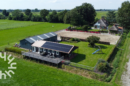 006 Sfeervol 4 persoons vakantiehuis in Scheerwolde vlakbij Nationaal Park Weerribben Wieden