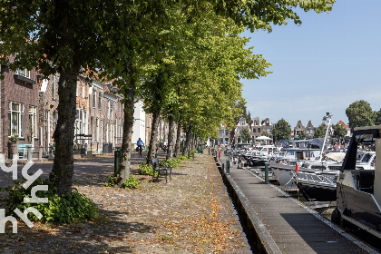 033 Landelijk gelegen 2 persoons vakantiehuis met groot terras en hottub in Sint Jansklooster