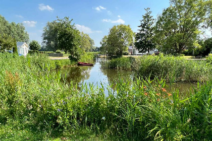 026 Prachtig gelegen 4 persoons chalet nabij Vollenhove en Giethoorn