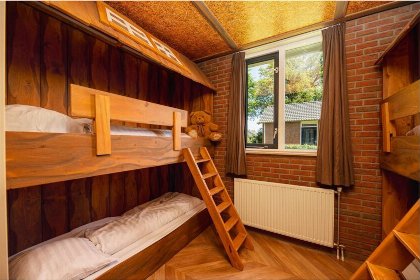 007 Aangepaste kinderbungalow 'Boerderij' met warme bubbeltub | 8 pers