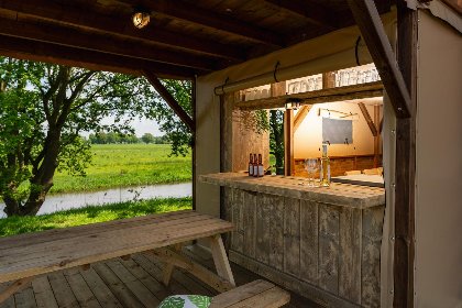 017 Boomhuttent aan de Regge met prive sanitair | 6 pers 017 Boomhuttent aan de Regge met prive sanitair | 6 pers