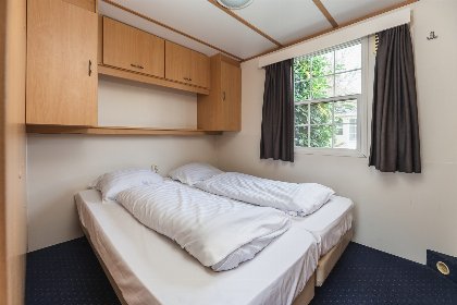 005 Bungalette basis met hottub I 4 pers 005 Bungalette basis met hottub I 4 pers