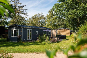 Comfortabel 4 persoons vakantiehuis met hottub op Vakantiepark Molke