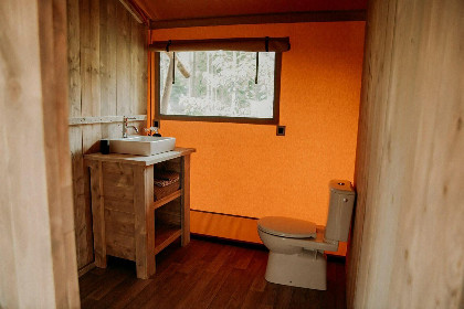 003 Groepsaccommodatie (6x luxe glampingtent) I 32 personen